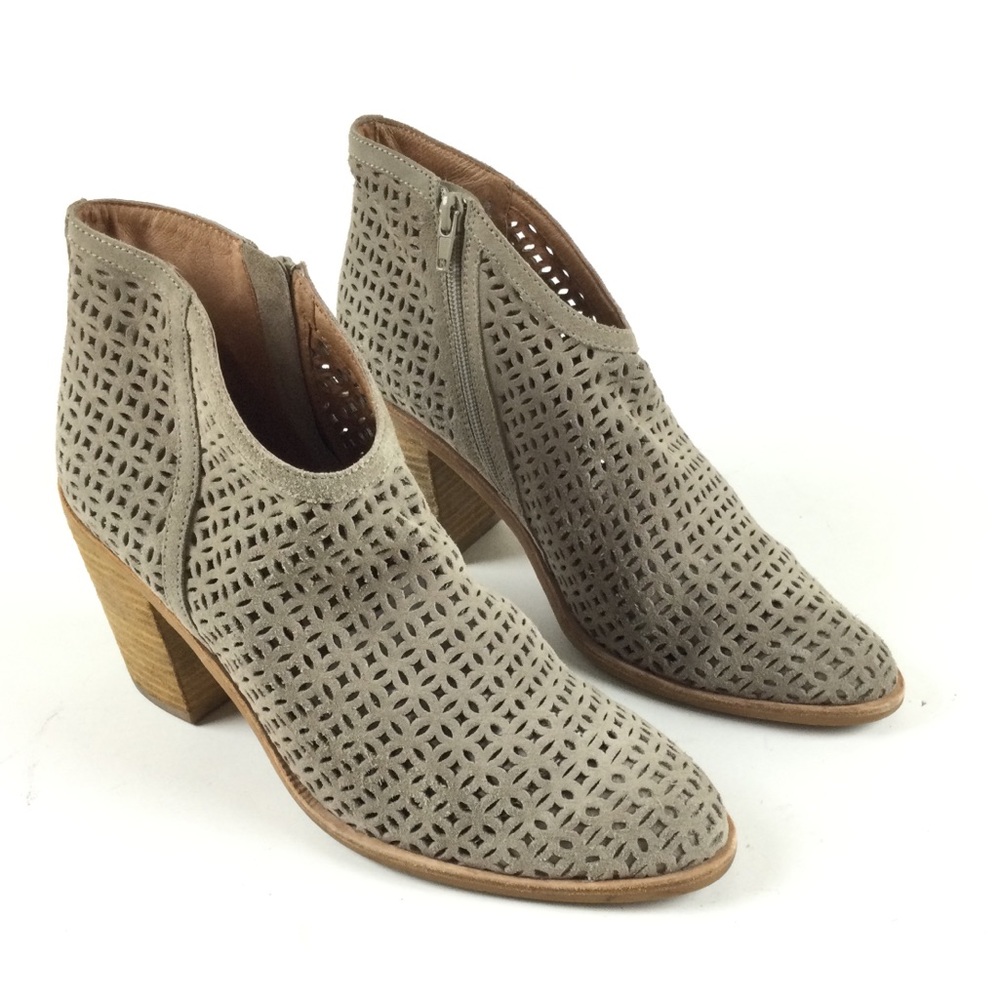 JEFFREY CAMPBELL Medera Suede Ankle Bootie Taupe Sz 9